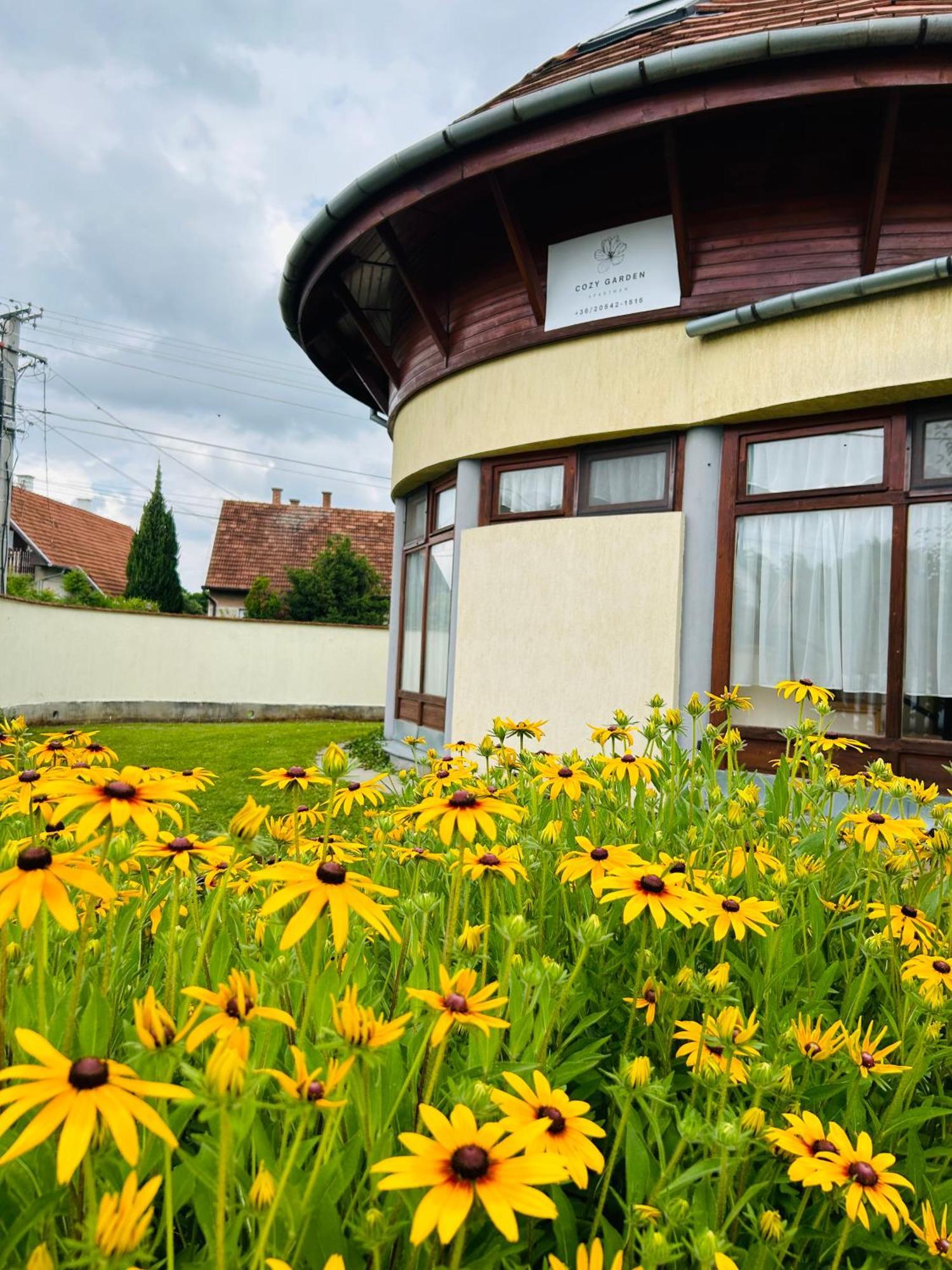 Cozy Garden Apartman Apartman Gyula Kültér fotó